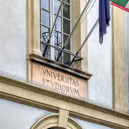 Angolo Al Ponte Micro In Pieno Centro *